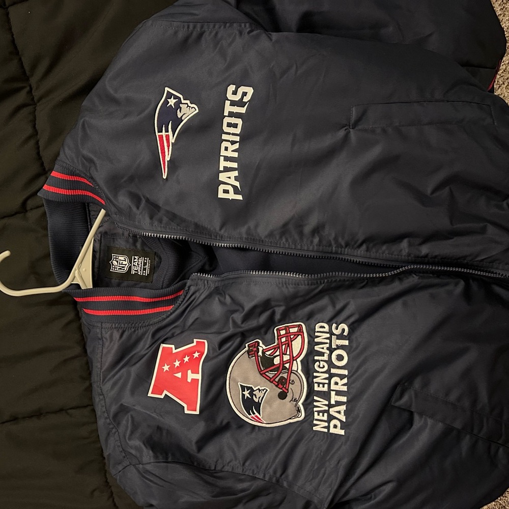 Fanatics Navy Blue New England Patriots Bomber Jacket